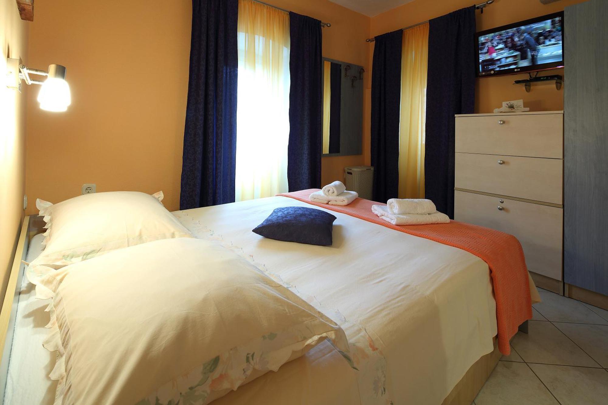La Familia Apartments Makarska Quarto foto